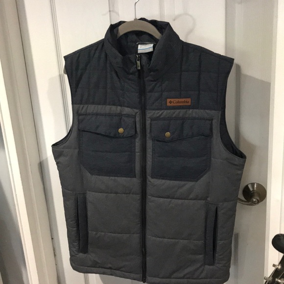 Columbia Other - Columbia Puffer Vest size M